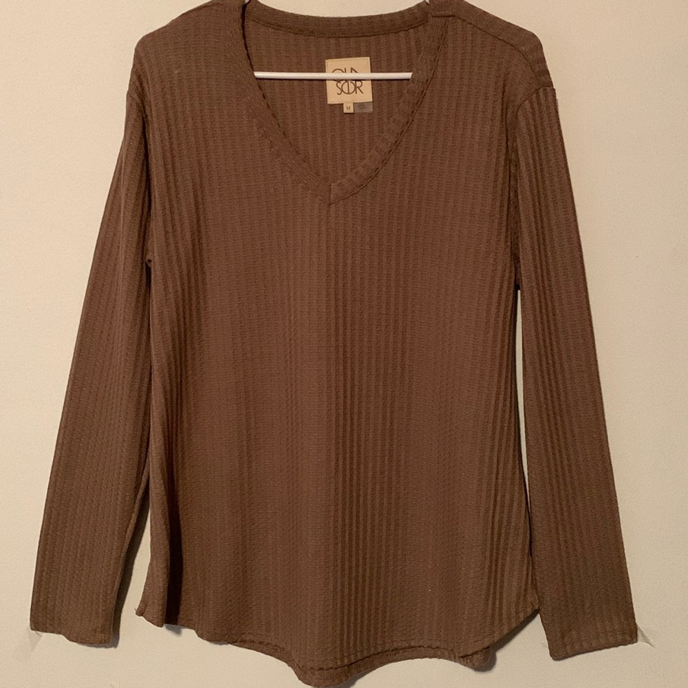 Cha Sor Women’s Top NWT